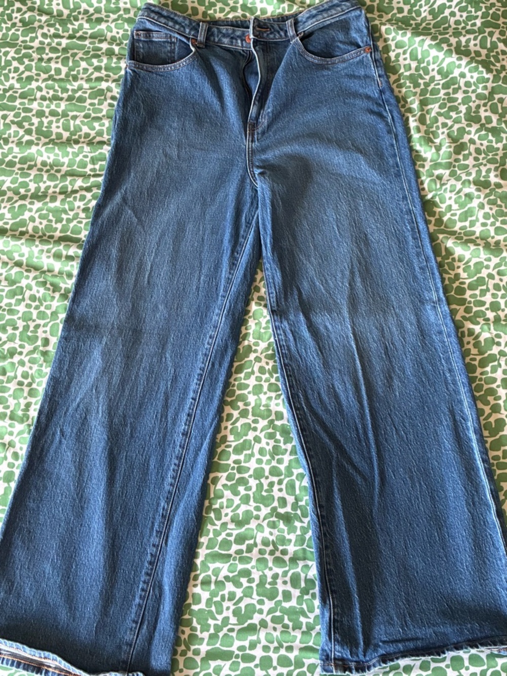 PINK Victoria's Secret Straight-Leg Dark Blue Jeans